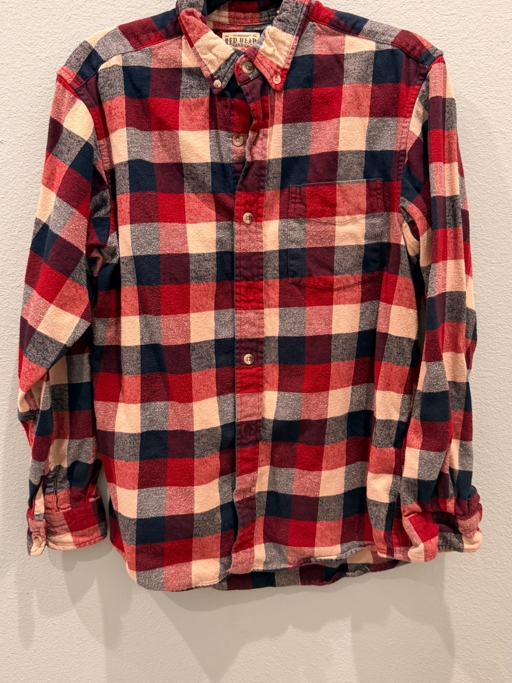 RedHead Men’s M Flannel Red Navy Cream Plaid Button-Down Shirt